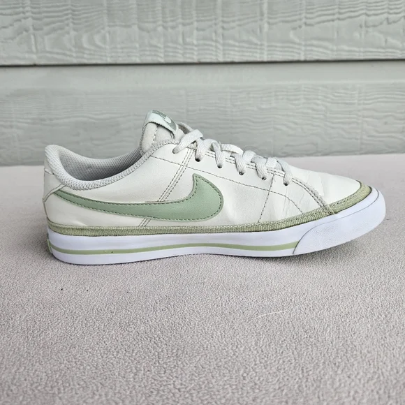 Nike Court Legacy Sneaker Shoe Phantom White Honeydew Youth SZ 4Y DA5380-005 - Picture 4 of 12